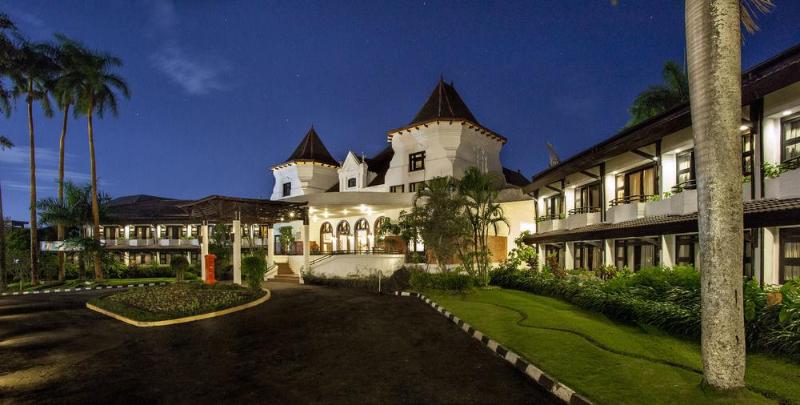 él Hotel Kartika Wijaya Batu