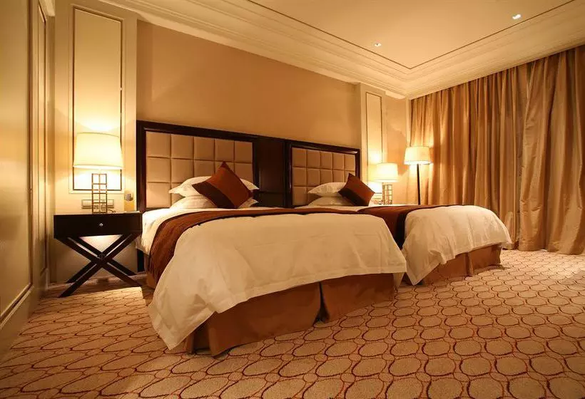 Отель Landison Xinchang