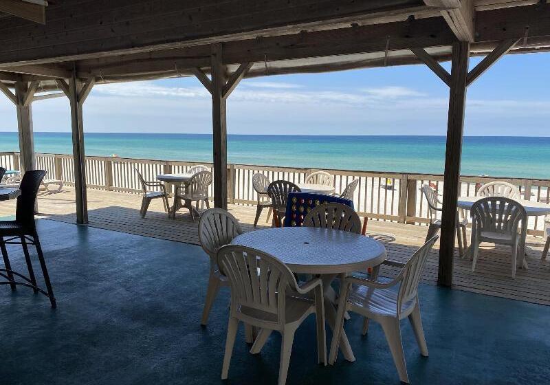 모텔 Palmetto Beachfront Hotel, A By The Sea Resort