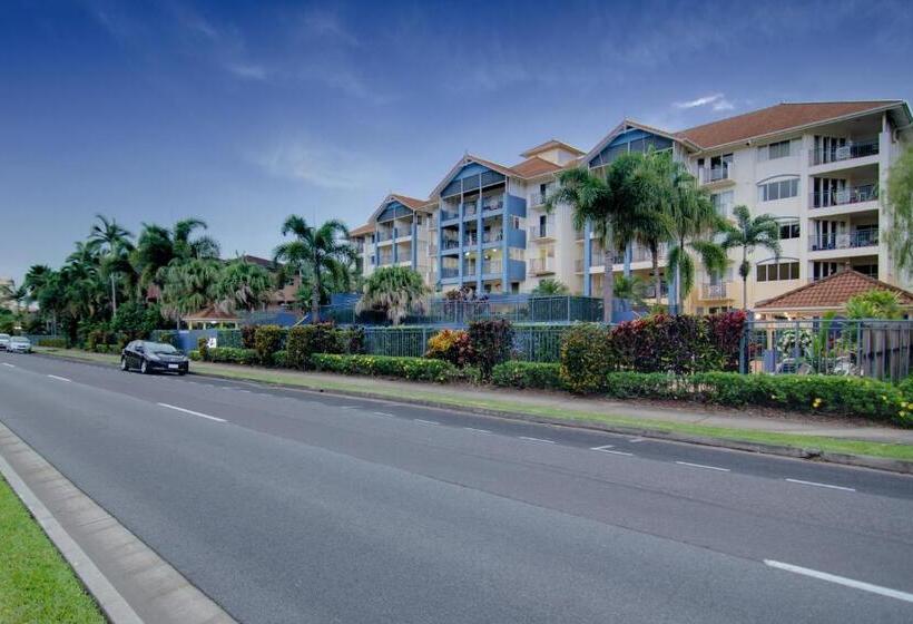 North Cove Waterfront Suites