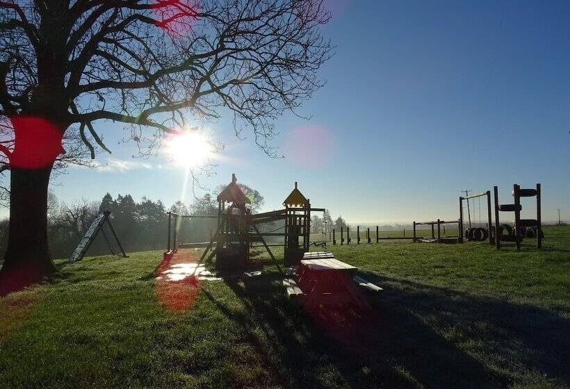 بنسيون Llety Cynin