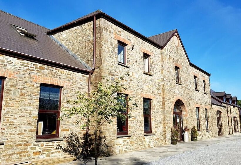 بنسيون Llety Cynin