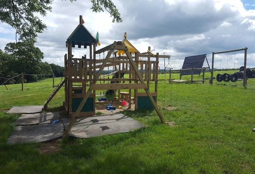 بنسيون Llety Cynin