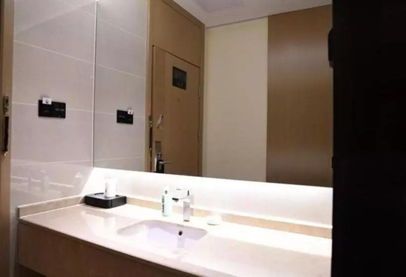 ホテル City Comfort Inn Weifang Fuhua Amusement Park Information College