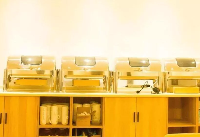 Hotelli Green Tree Inn Lianyungang Guannan County Duigougang Town