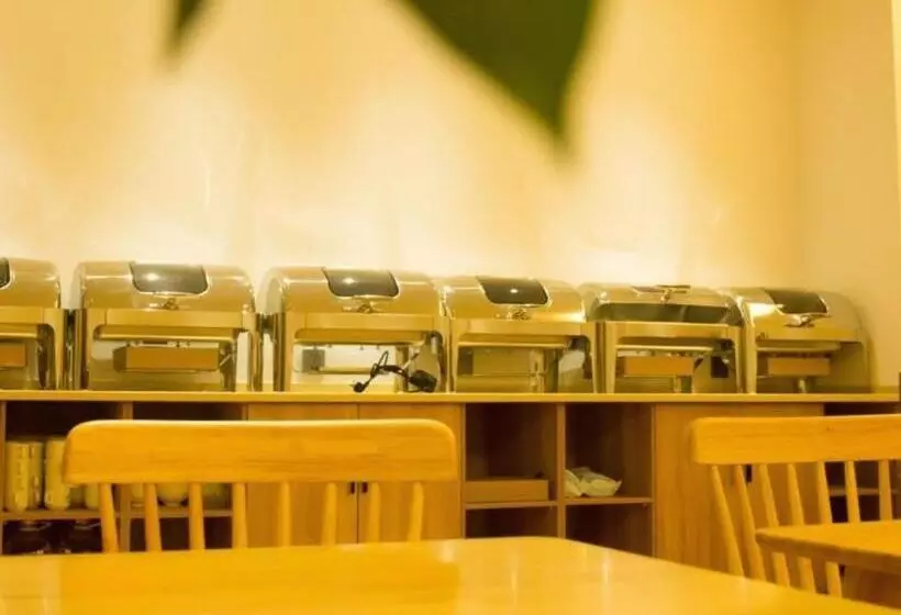 Hotelli Green Tree Inn Lianyungang Guannan County Duigougang Town