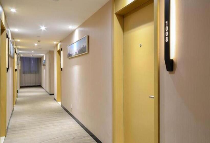 호텔 City Comfort Inn Jingzhou Hongxing Road Food Street