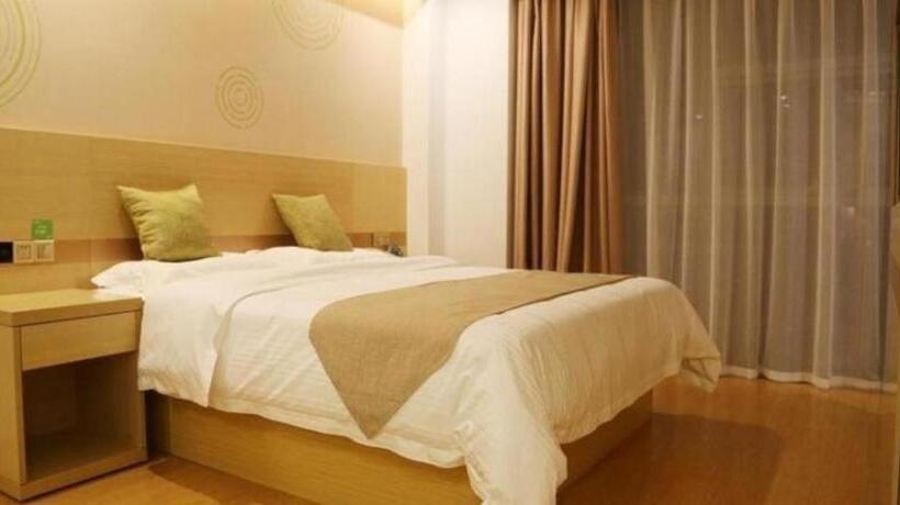 ホテル Greentree Inn Wuxi Jiangyin City Ligang Town Chenshu Road