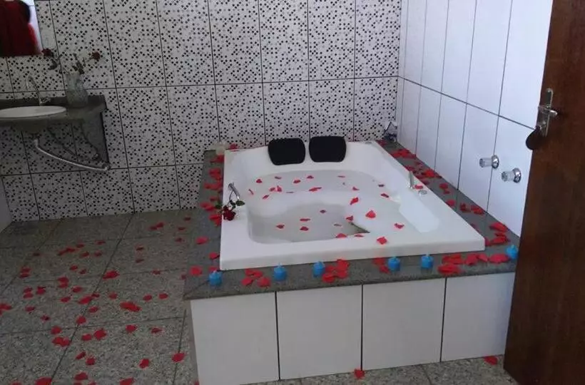 Retkeilymaja Pousada Moura ávila