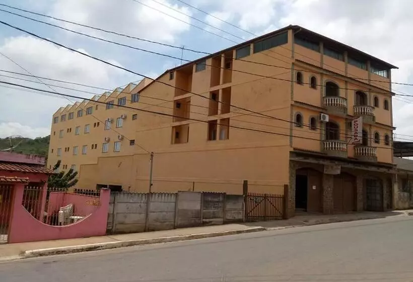 Retkeilymaja Pousada Moura ávila