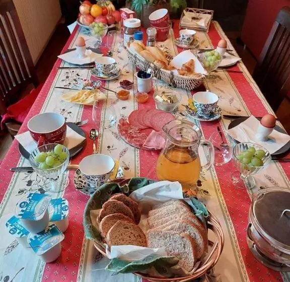 Aamiaismajoitus (B&B) Maison De Campagne