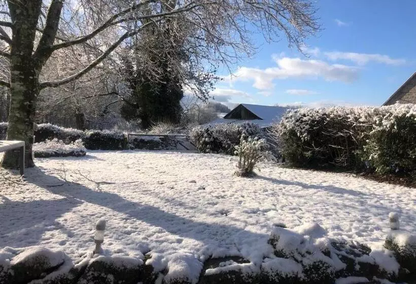Aamiaismajoitus (B&B) Maison De Campagne
