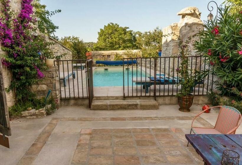 צימר Mas Des Carnassoles