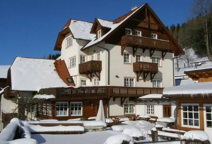 Hotelli Althammerhof