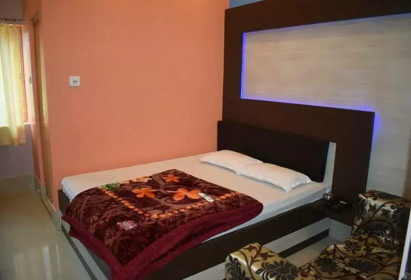 ホテル The Imperial