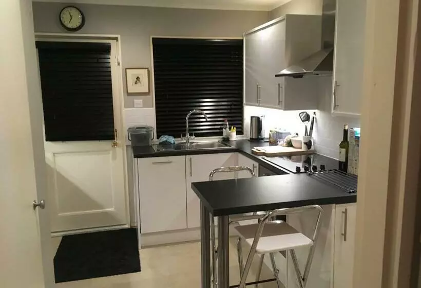 Majatalo Yew Tree Cottage