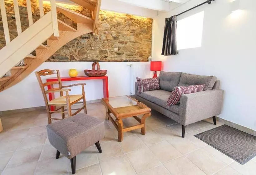 Aamiaismajoitus (B&B) Domaine Des Fougères