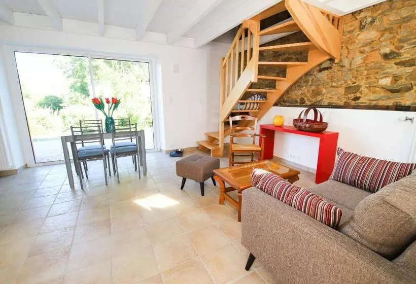 Aamiaismajoitus (B&B) Domaine Des Fougères