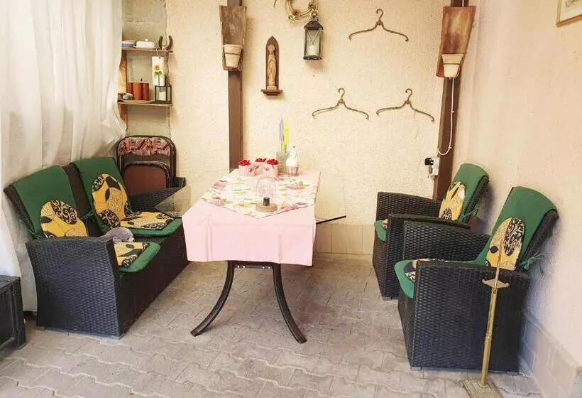 Aamiaismajoitus (B&B) Fremdenzimmer   Petit Quartier