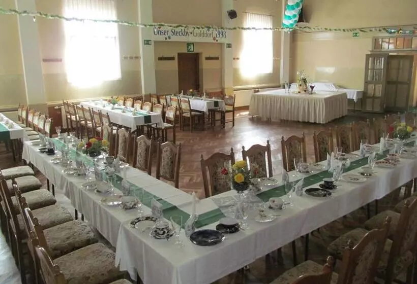 Gasthaus Und Pension Zum Biber
