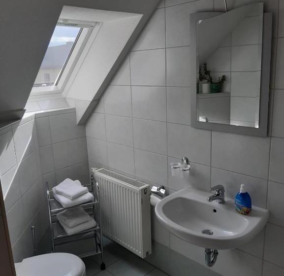 Gasthaus Und Pension Zum Biber