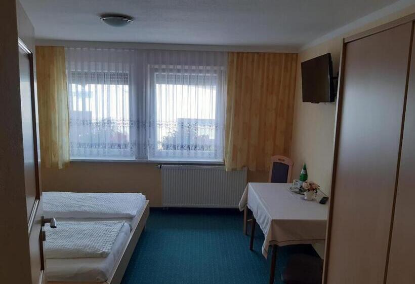 Gasthaus Und Pension Zum Biber