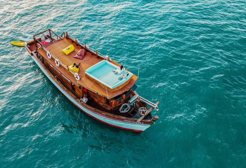 Hotel สิชลเตโซโร