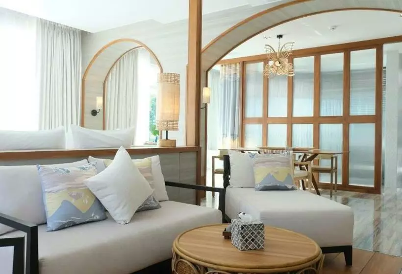 Hotelli สิชลเตโซโร