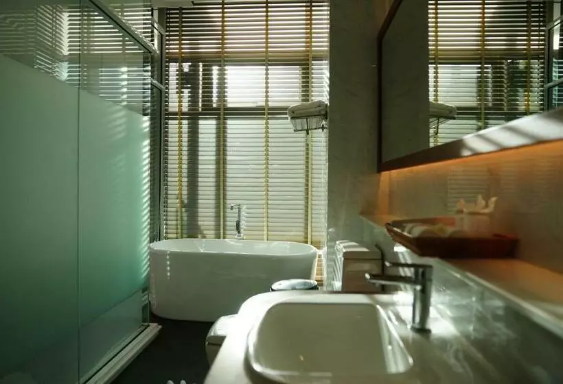 Hotelli สิชลเตโซโร