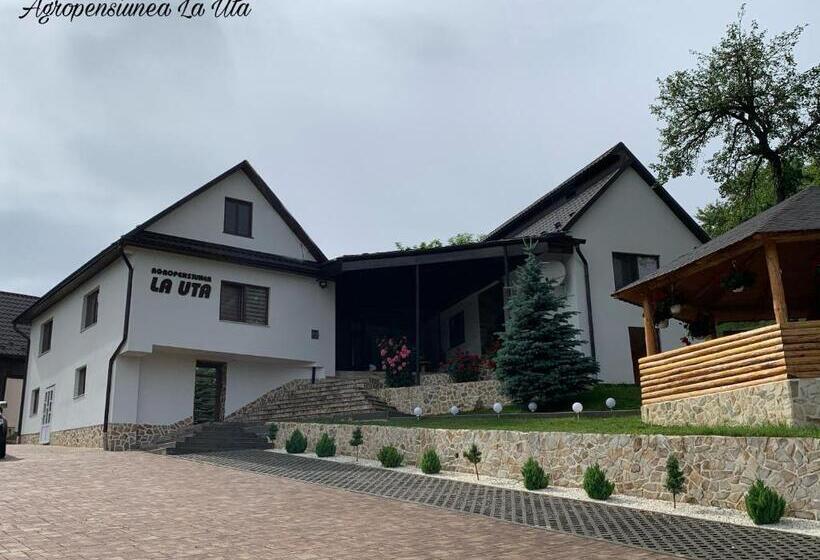 Hotel Agropensiunea La Uța