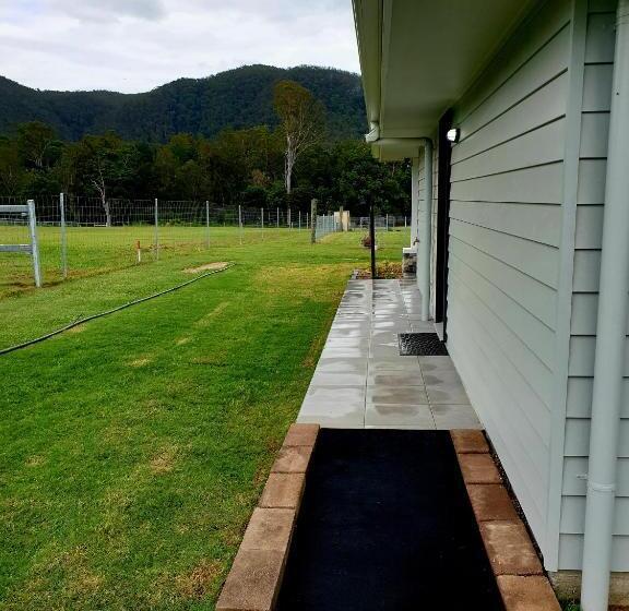 فندق Fig Tree Farm B&b Highvale Farmstay Near Brisbane!
