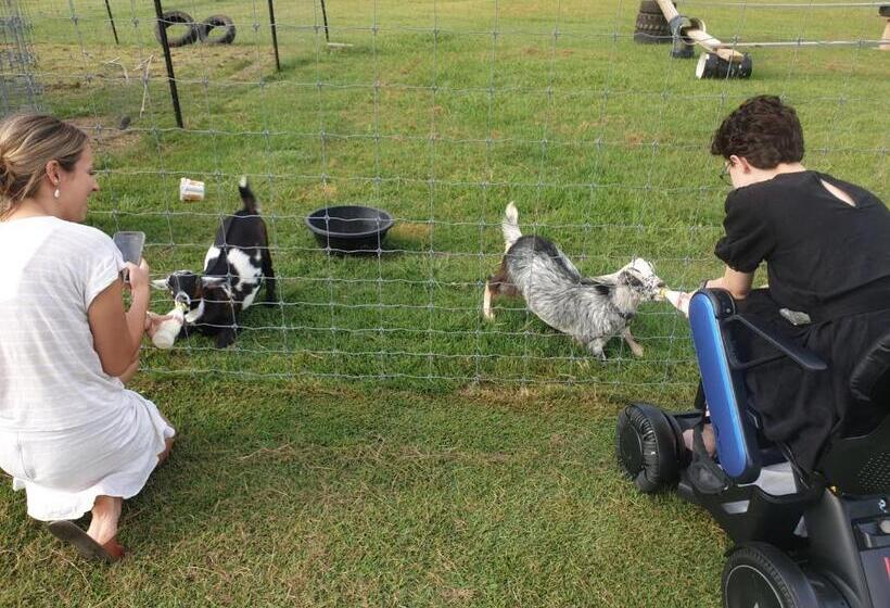 فندق Fig Tree Farm B&b Highvale Farmstay Near Brisbane!