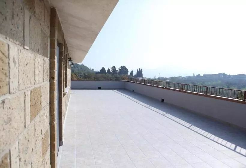 ホテル La Collina Dei Goti Agriturismo ,azienda Agricola
