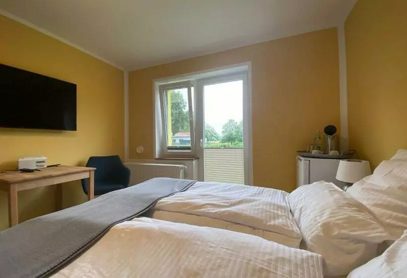 Hotelli Vorsicht Hôtel