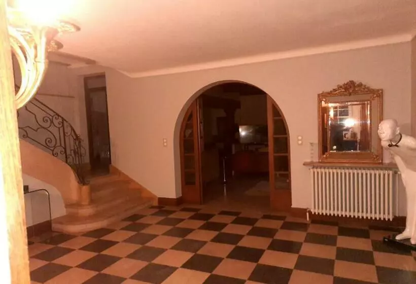 ペンション Le Clos Des Soyeux