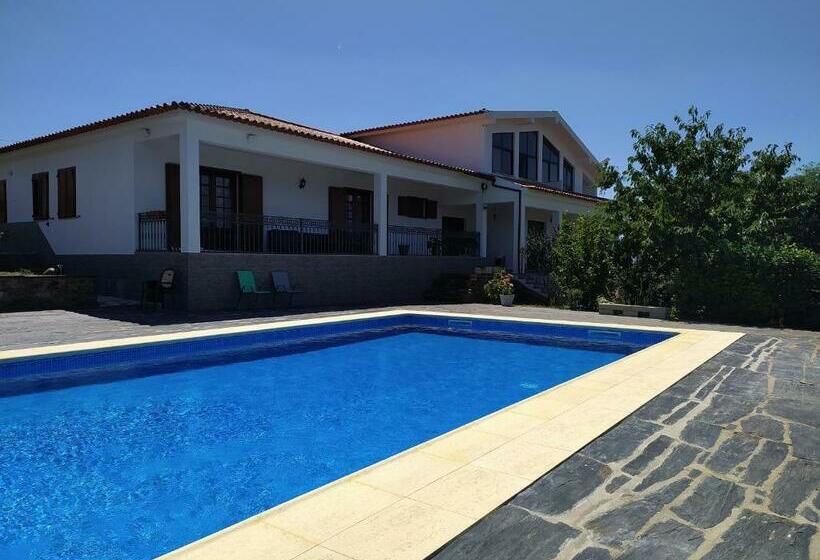 بنسيون Vivenda Das Eiras