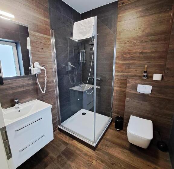 Pension Am Bahnhof Kavelstorf