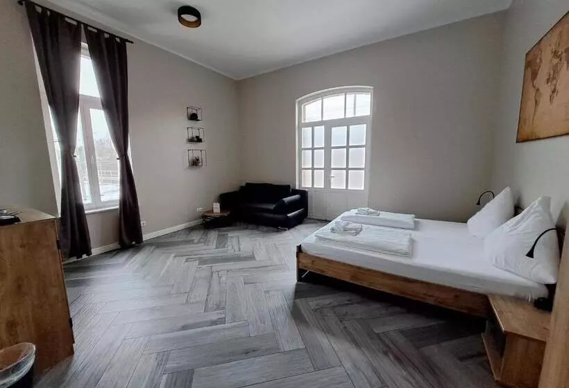 Pension Am Bahnhof Kavelstorf