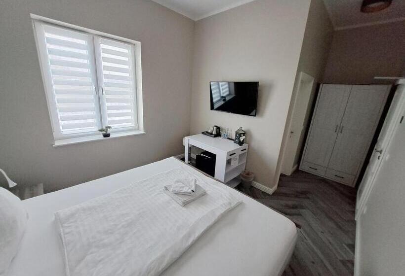 Pension Am Bahnhof Kavelstorf