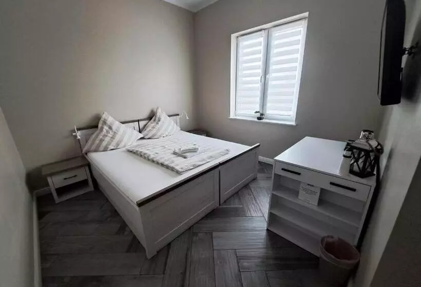 Pension Am Bahnhof Kavelstorf