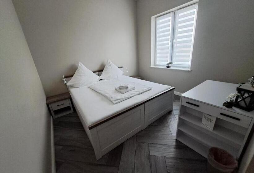 Pension Am Bahnhof Kavelstorf