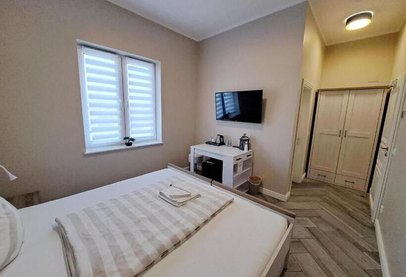 Pension Am Bahnhof Kavelstorf