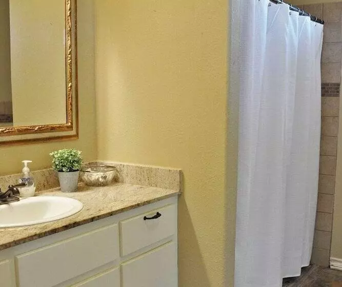 Retkeilymaja Inn At Indian Creek