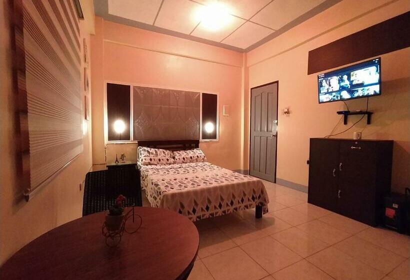 Hostel Parcon Transients