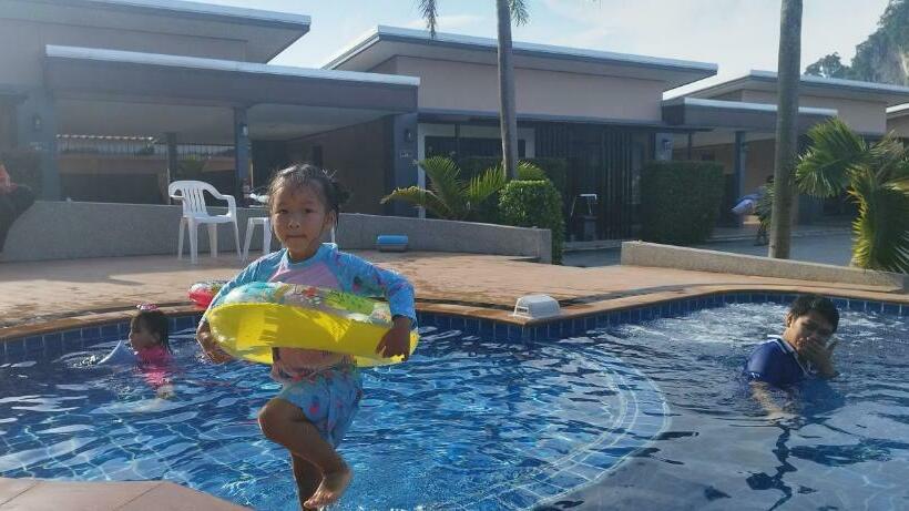 住宿加早餐 สวนหินวิลล่า รีสอร์ท