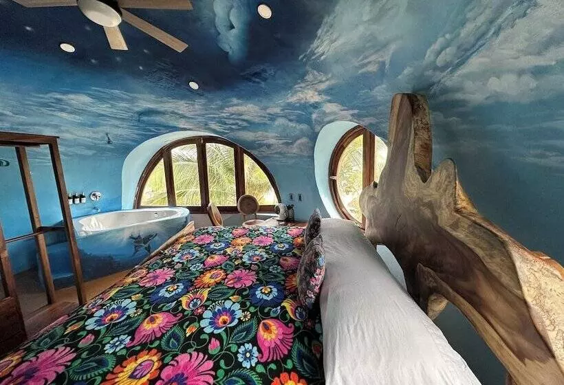 Aamiaismajoitus (B&B) Beachfront Paradise Boutique