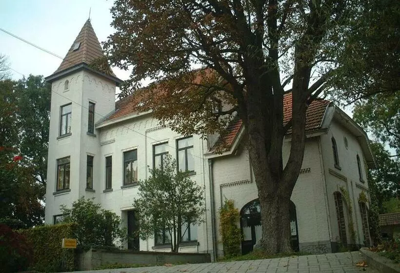 Aamiaismajoitus (B&B) Le Charnois