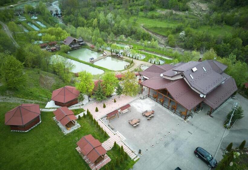 호텔 Păstrăvăria Crasna Bogiri