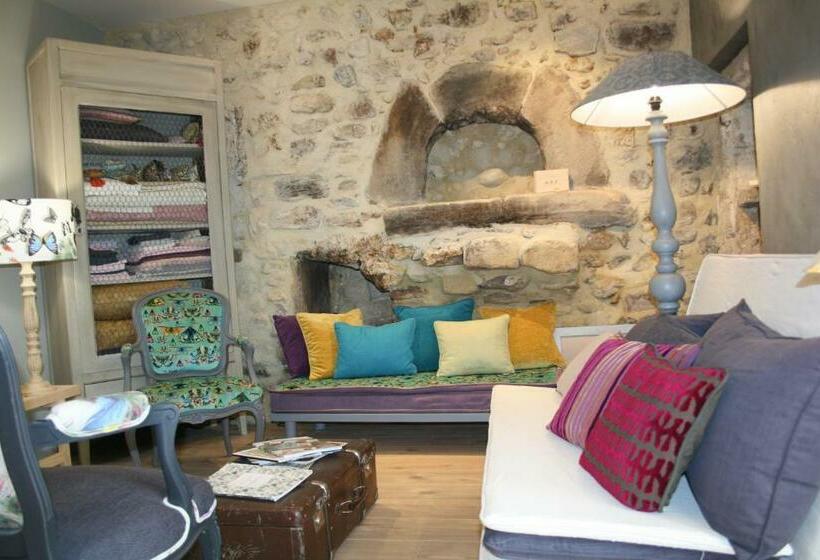 بنسيون Le Domaine Des Rouges Queues