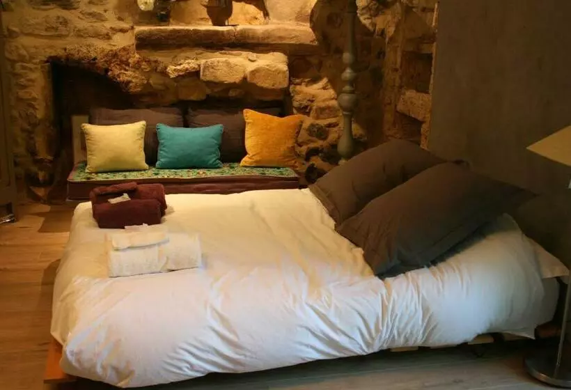 Majatalo Le Domaine Des Rouges Queues